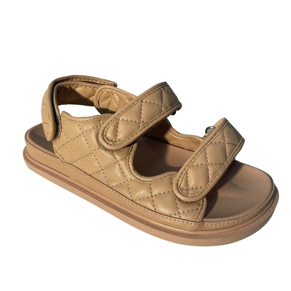 Quilted Velcro Sandals - Picture 1 of 6